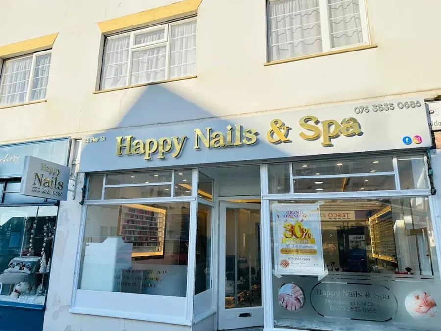 Happy Nails & Spa