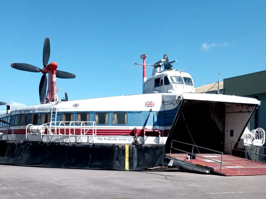 Hovercraft Museum