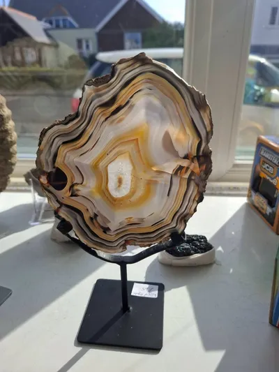 polished stone ornamant