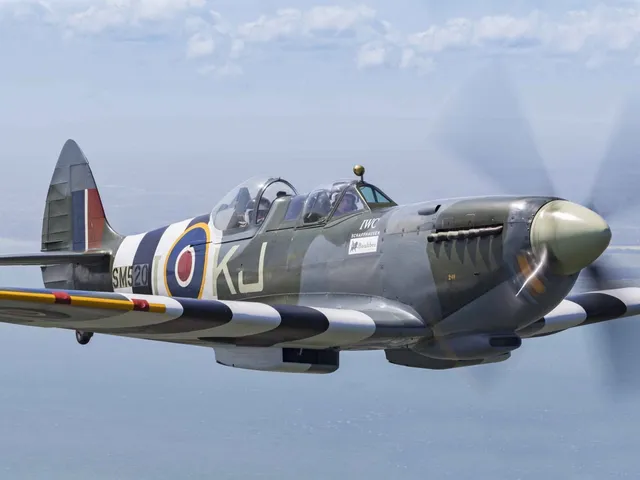 Spitfire Flights from Lee-on-Solent with Spitfires.com